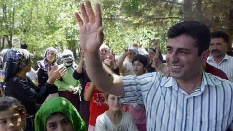 Pro-Koerdische kandidaat doet vanuit gevangenis gooi naar Turks presidentschap