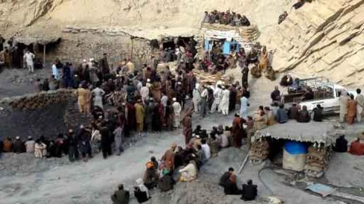 Minstens twintig doden bij explosie in koolmijn in Pakistan