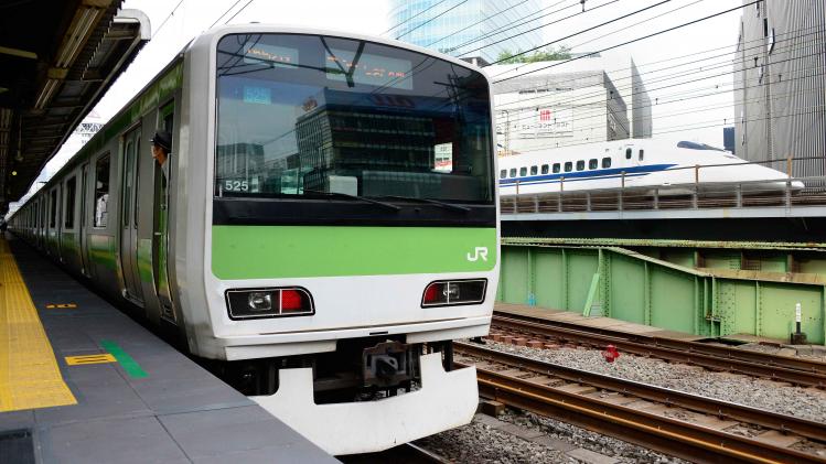 Japanse trein maakt "onvergeeflijke" fout door 25 seconden te vroeg vertrekken