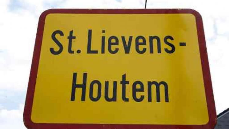 Schade van modderstromen Sint-Lievens-Houtem duidelijker