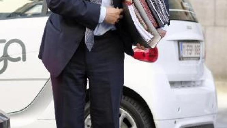 Geens snoeit in wirwar aan vennootschapsvormen