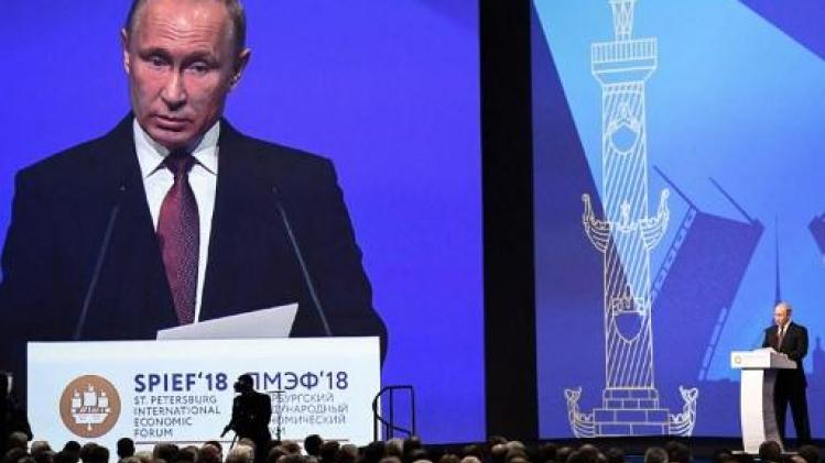 Poetin hekelt sancties en protectionisme in wereldhandel