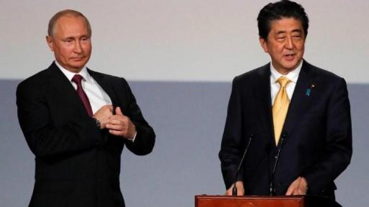 Poetin en Abe sporen aan tot terughoudendheid in het Koreaans conflict