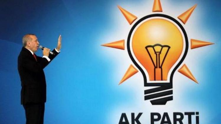 Erdogan roept Turken op om lira te steunen