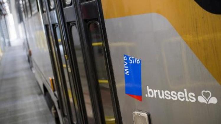 Eén op twintig rijdt zwart op Brussels openbaar vervoer