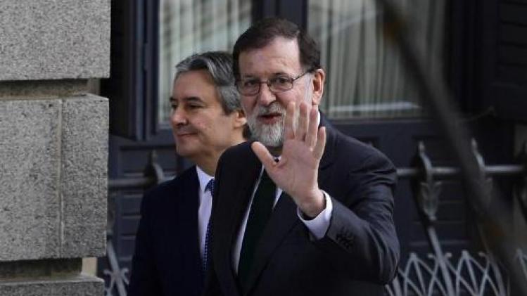 Parlement keurt motie van wantrouwen tegen Rajoy goed