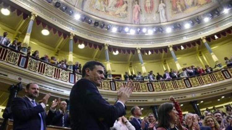 Sociaaldemocraat Sanchez ingezworen als nieuwe Spaanse premier
