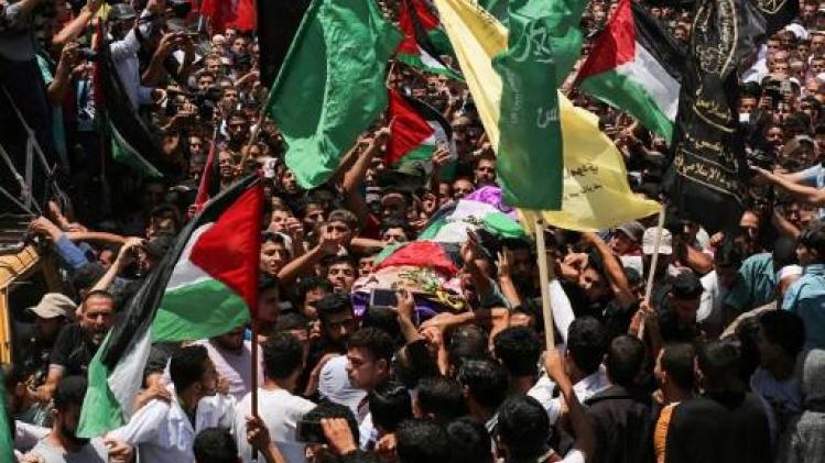 Duizenden mensen op uitvaart Palestijnse vrouw die door Israëlisch leger is doodgeschoten