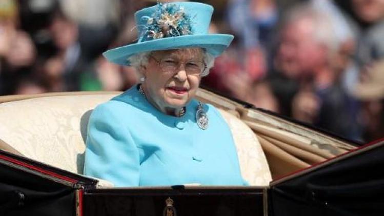 Britse koningin viert 92ste verjaardag met "Trooping the Colour"-parade