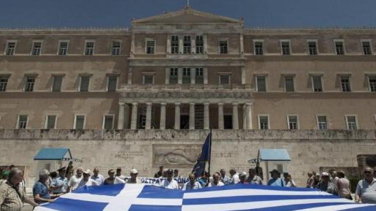 Grieks parlement zet licht op groen voor nieuwe besparingen