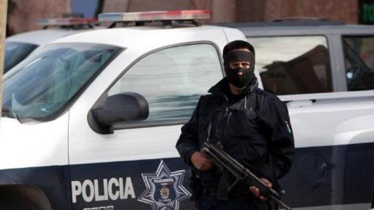 Zes Mexicaanse agenten gedood bij confrontatie met bende