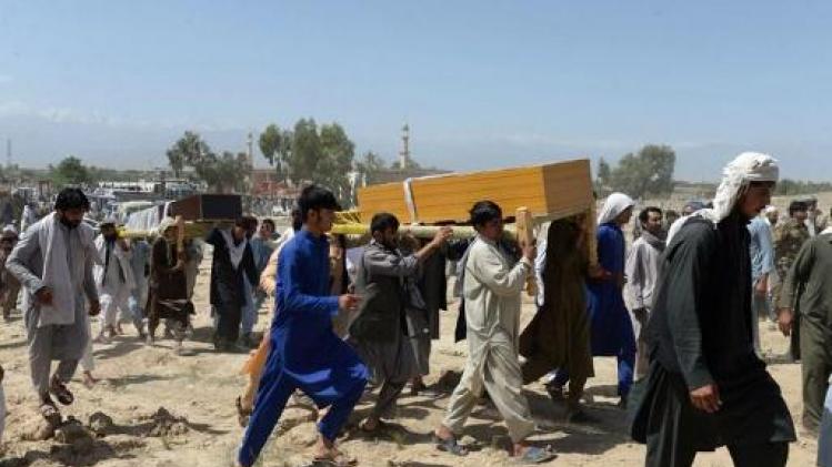 Twintig doden bij zelfmoordaanslag tijdens viering staakt-het-vuren in Afghanistan
