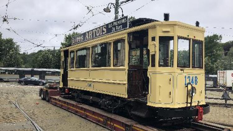 Gerestaureerde tram uit Eerste Wereldoorlog is terug in Brusselse Trammuseum