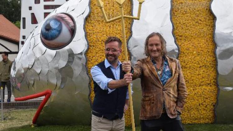 Jan Kriekels en Bart Claes onthullen ecologisch kunstwerk in Diepenbeek
