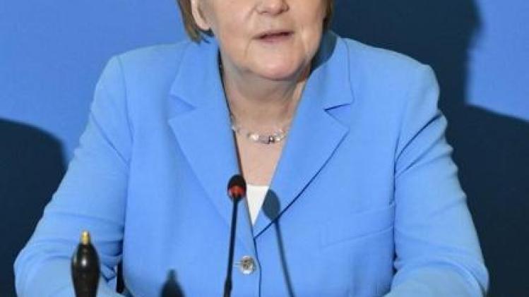Asiel en Migratie - Merkel kan blijven rekenen op steun eigen partij in conflict met CSU