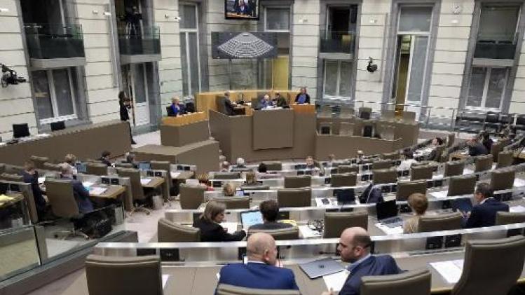 Vlaams Parlement schrapt vliegtuig voor korte verplaatsingen