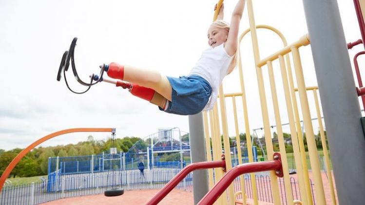 35536605_214135329211978_828092410750828544_n(1)