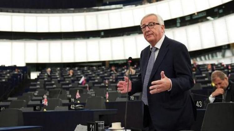 Juncker haalt uit naar Europarlementsleden na solidariteitsactie voor stakende tolken