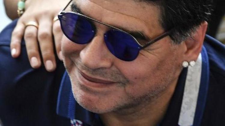 Maradona wil Argentinië zonder vergoeding coachen