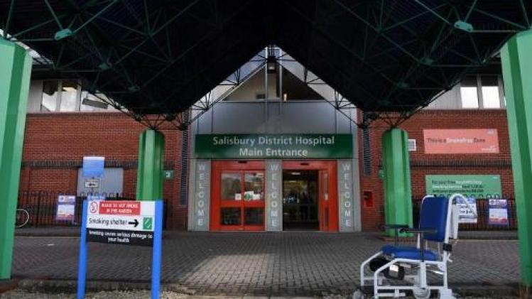 Twee personen wegens "onbekende substantie" opgenomen in ziekenhuis Salisbury