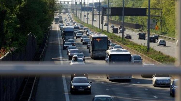 Vrijdamiddag al grote drukte op Vlaamse snelwegen