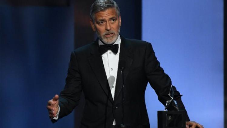 George Clooney gewond na moto-ongeval
