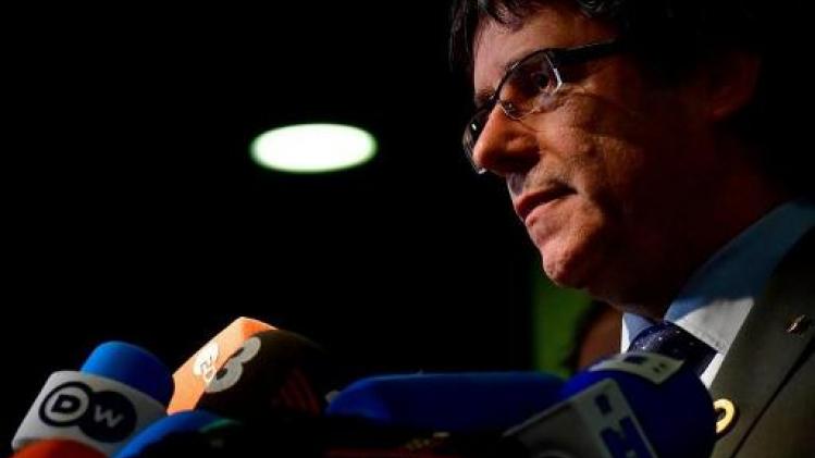 Spanje trekt Europees aanhoudingsbevel tegen Puigdemont weer in