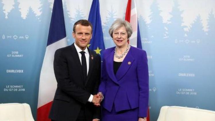 Macron praat in zuiden van Frankrijk met Theresa May over Brexit