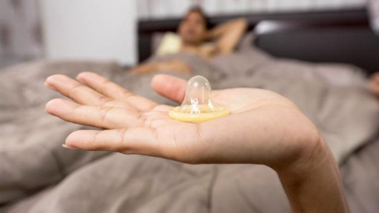 Amerikaanse gezondheidsorganisatie waarschuwt mensen om condooms niet te wassen