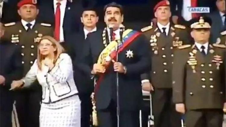 Aanslag met drones op Maduro tijdens militaire parade