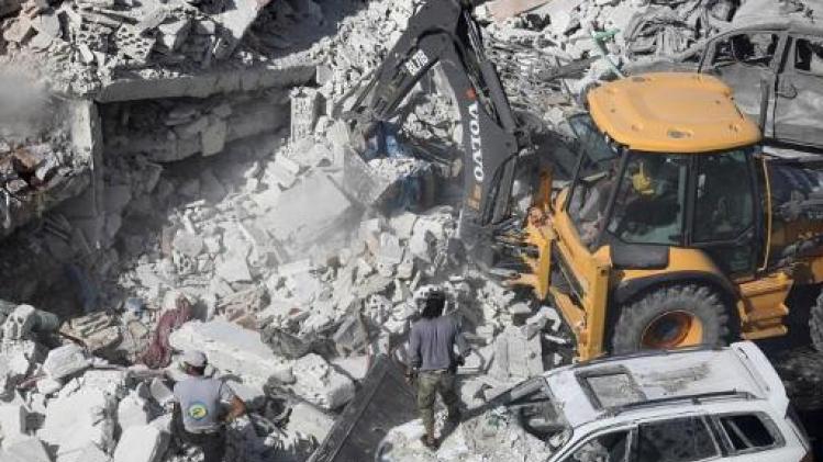 Al bijna 70 doden bij ontploffing wapenopslagplaats in Syrische Idlib