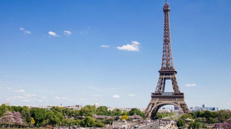 Een citytrip naar Parijs is even ongezond als twee sigaretten roken
