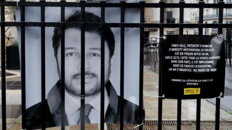 Turkse rechtbank beveelt vrijlating erevoorzitter Amnesty International
