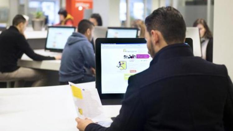 Een jongere op twee vindt job via spontane sollicitatie of sociaal netwerk