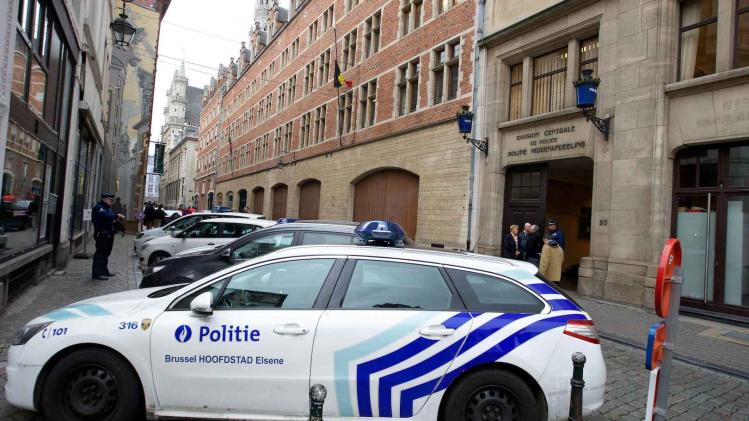 BELGIUM BRUSSELS ILLUSTRATIONS TERROR ALERT