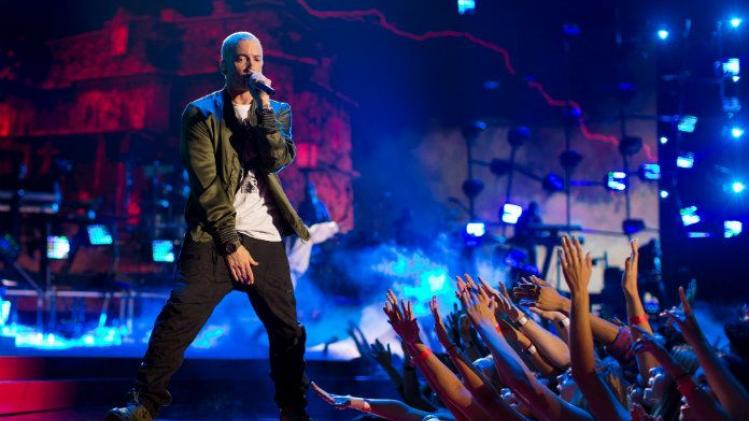 Eminem brengt onverwacht nieuwe plaat uit