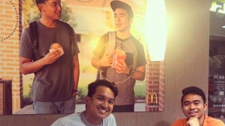 Jongeren gaan viraal na hilarische grap bij McDonalds