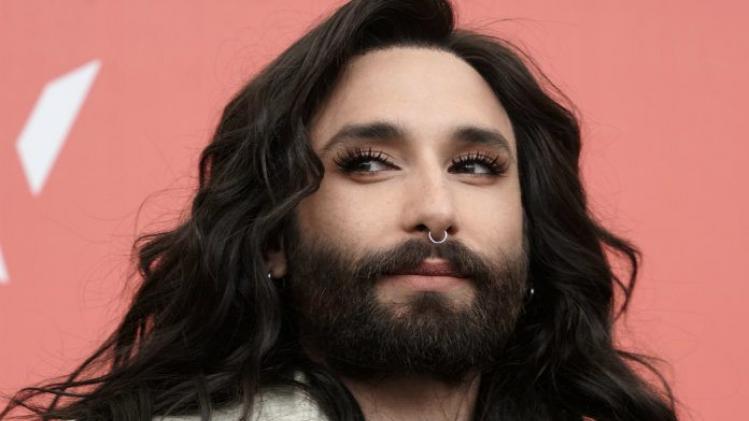 Conchita Wurst wil opnieuw als man door het leven gaan