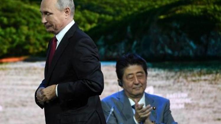 Poetin stelt vredesakkoord "zonder voorwaarden" voor met Japan