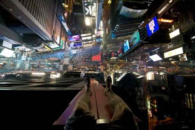times-square-from-above-640x426.jpg