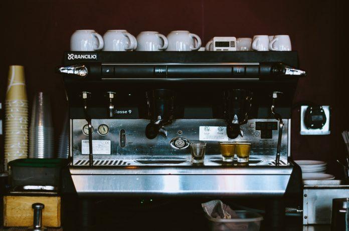 espresso-machine-690498_1920-e1551972490144.jpg