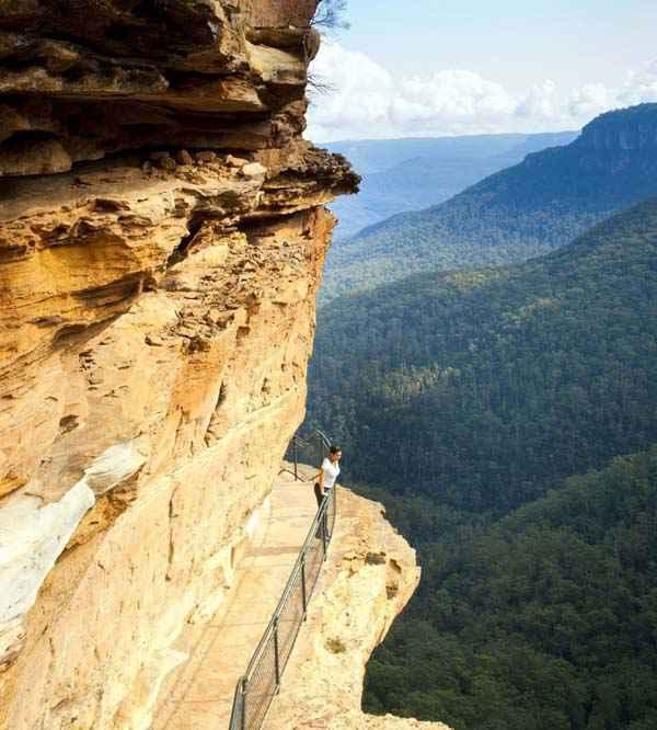 07-Mid-cliff-Walk-Blue-Mountains-Australia.jpg