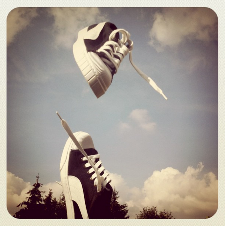 here-was-wethlys-first-flying-stuff-photo-of-her-puma-sneakers.png