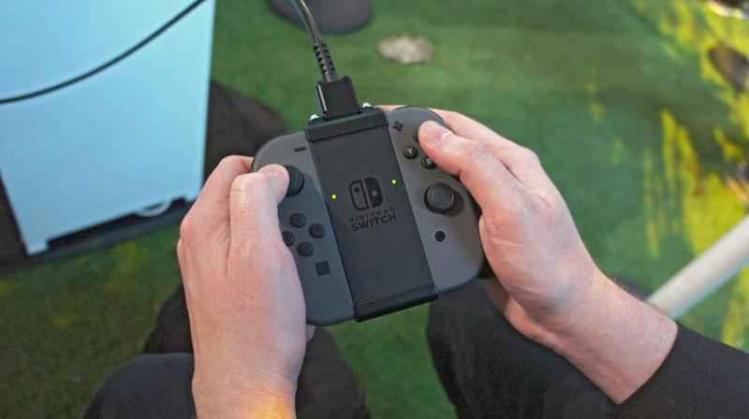Nintendo-Switch-10.jpg