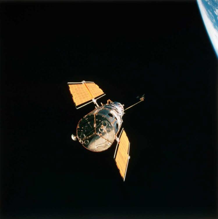 Hubble-15.jpg
