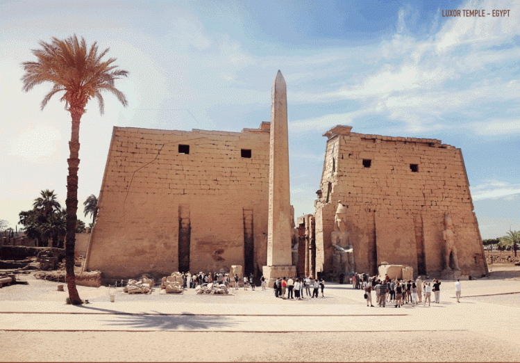 05_Luxor-Temple.gif
