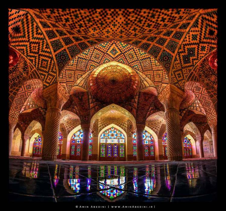 moskee-Nasir-ol-Molk6.jpg