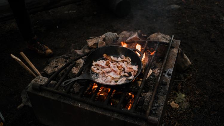 blake-carpenter-Ge7fGkk4gYg-unsplash