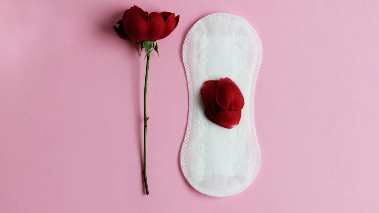 Lifesavers: zes hulpjes voor tijdens je menstruatie