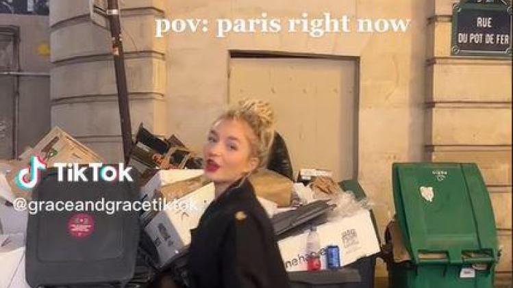 Tiktoksters tonen hoe de straten van Parijs erbij liggen op soundtrack van ‘Emily in Paris’ en het resultaat is pijnlijk hilarisch (video)
